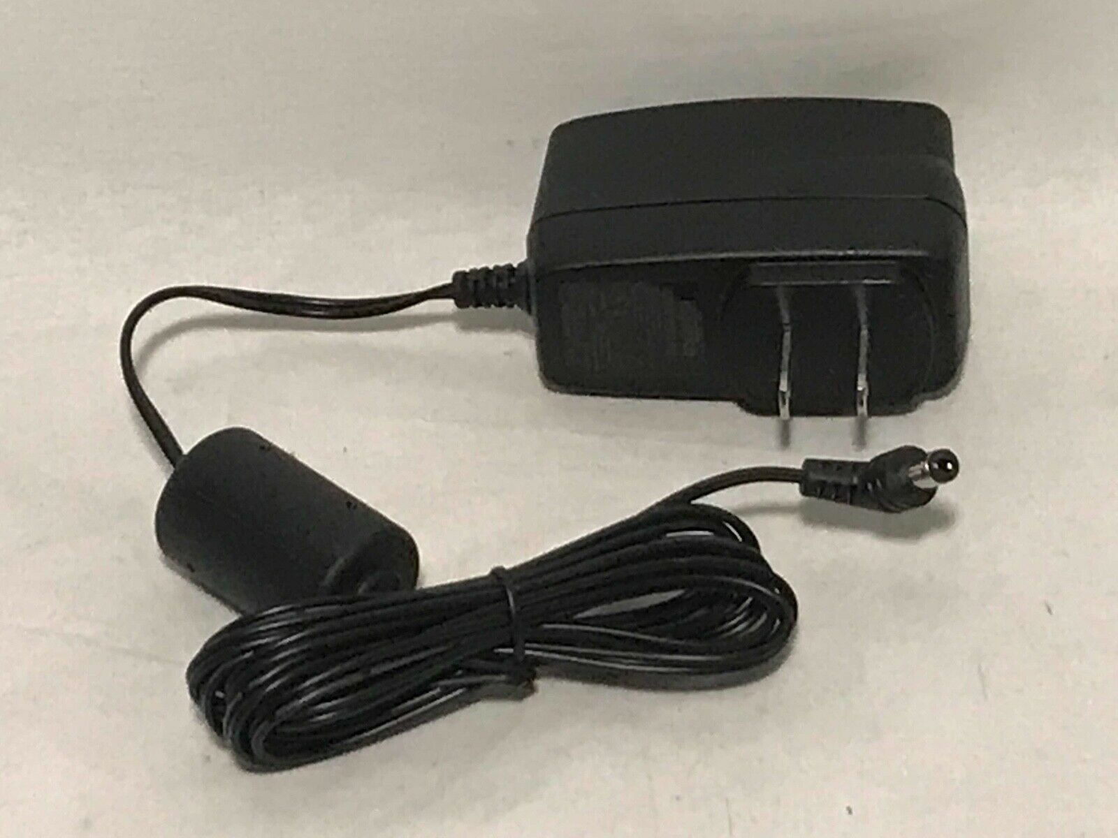 NEW Ingenico 8V 2A PSC16A-080L6 AC ADAPTER Power supply charger Specification: Brand: Ingenico Model: PSC16